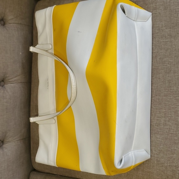 Coach sunburst yellow white stripe shoulder bag - Picture 16 of 16